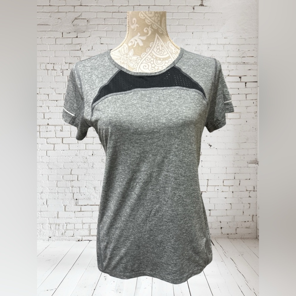 Champion Gray Women's Athletic Top Size Medium